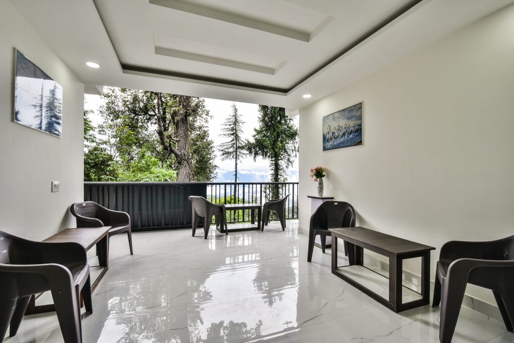 Blue Heaven Dalhousie interior